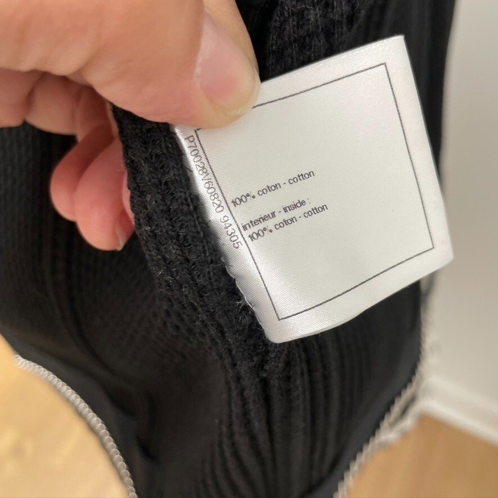 Chanel Waffle Knit Jacket Womens 40 8 Black Button Old Money Luxury Designer - Picture 16 of 16